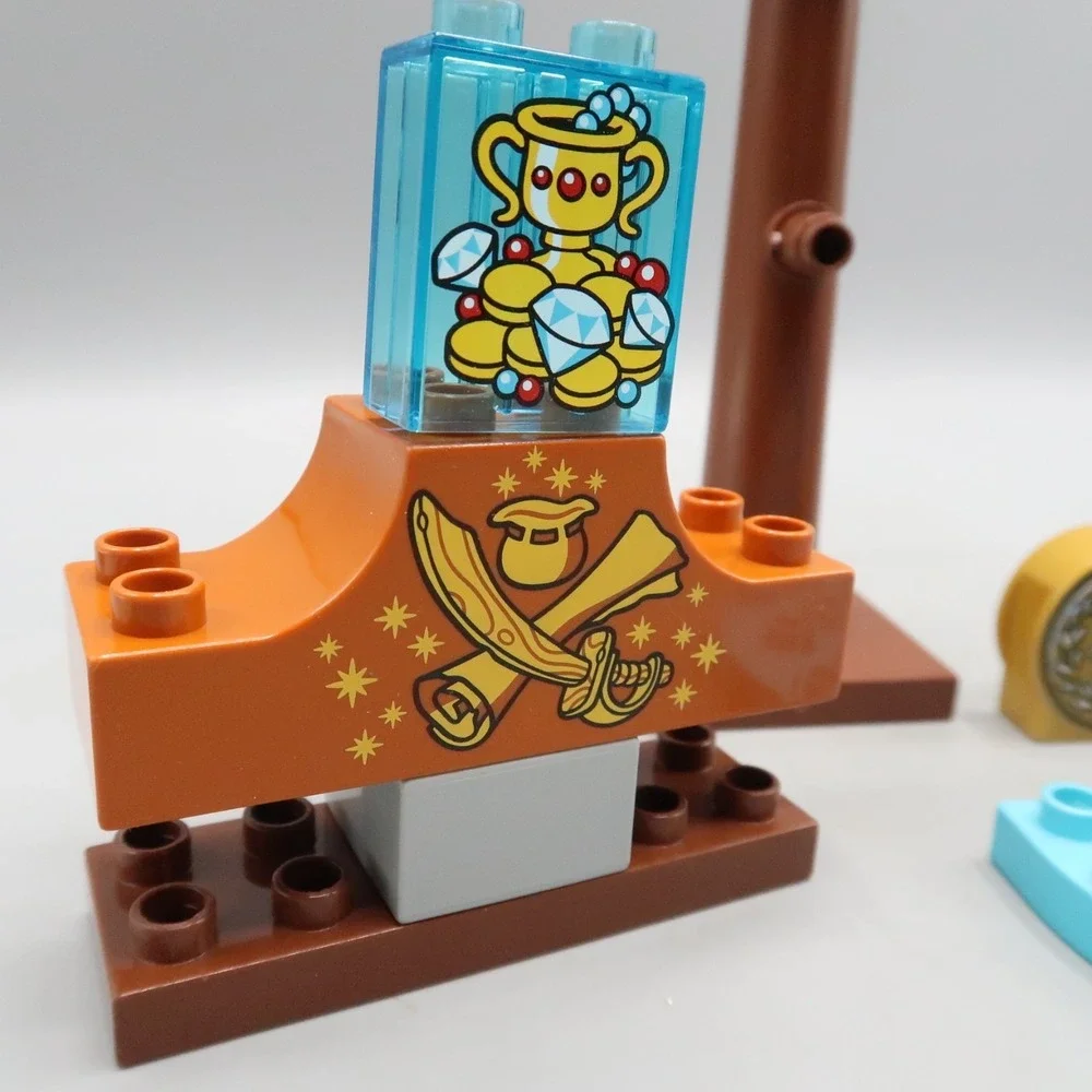 Lego Dulpo Jake & The Neverland‎ Pirates Skully Parrot Jake Mini Figures lot